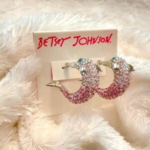 BETSEY JOHNSON EARRINGS